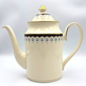 ConsortPattern by Minton- Coffee Pot 9" Tall NEW - NEVER USED - Made in England